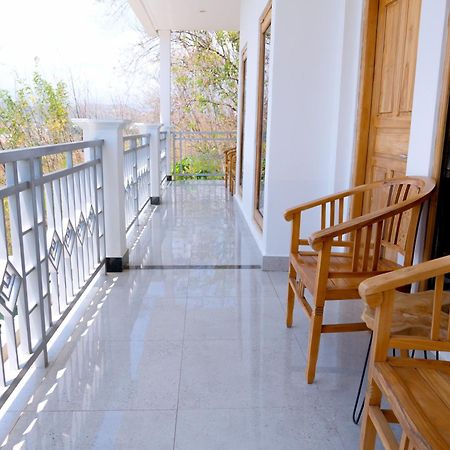 Monte Prundi Hotel Labuan Bajo Luaran gambar