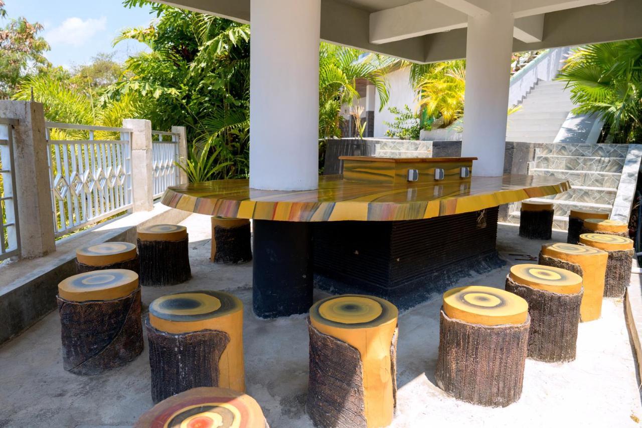 Monte Prundi Hotel Labuan Bajo Luaran gambar