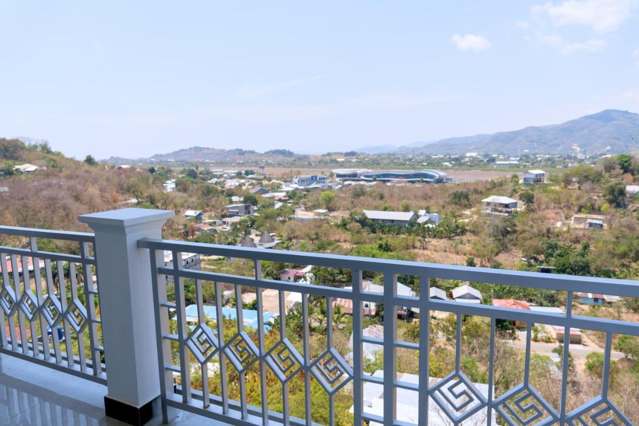 Monte Prundi Hotel Labuan Bajo Luaran gambar