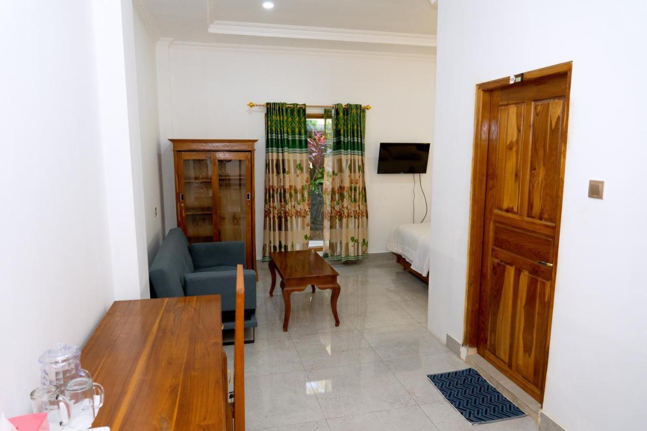 Monte Prundi Hotel Labuan Bajo Luaran gambar